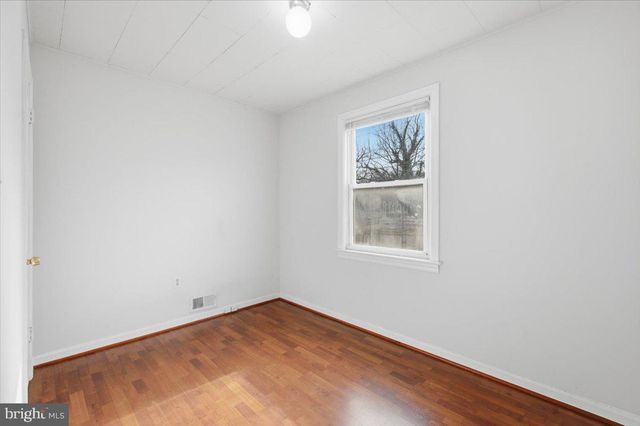 3704 OLIVER ST, Hyattsville, MD 20782