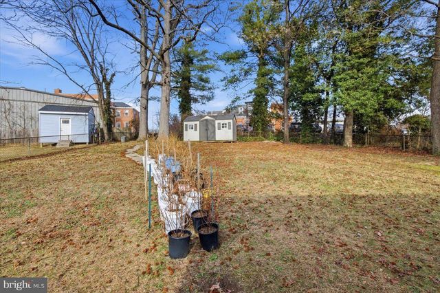 3704 OLIVER ST, Hyattsville, MD 20782