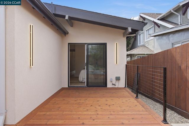 3948 Glen Park Rd, Oakland, CA 94602