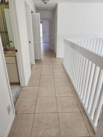 4172 Pine Hollow Circle, Greenacres, FL 33463
