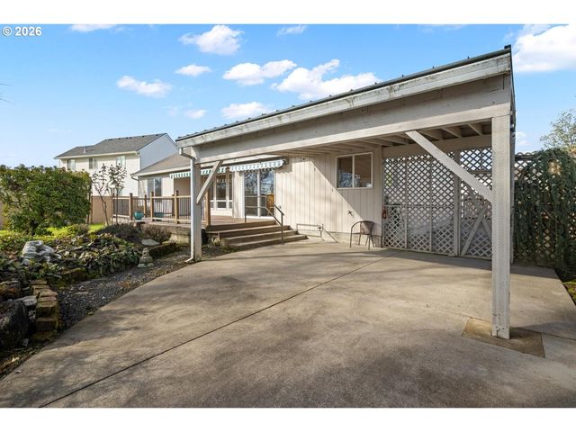 52364 Ne 14TH St, Scappoose, OR 97056