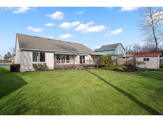 52364 Ne 14TH St, Scappoose, OR 97056