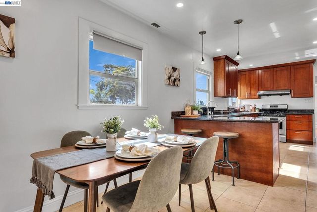 4471 Tulip Ave, Oakland, CA 94619