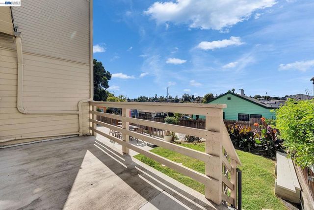 4471 Tulip Ave, Oakland, CA 94619