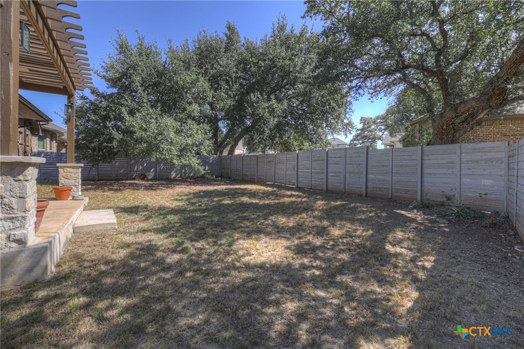 Image 23 of property listing at 1178 Yaupon Loop, New Braunfels, TX 78132