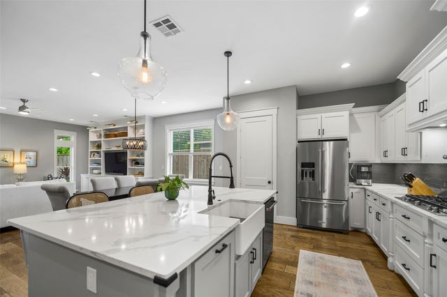 2018 Marnel Road, Houston, TX 77055