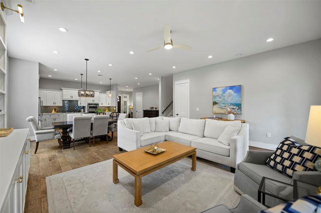 2018 Marnel Road, Houston, TX 77055