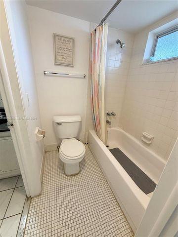 6150 NW 62nd Street 308, Tamarac, FL 33319