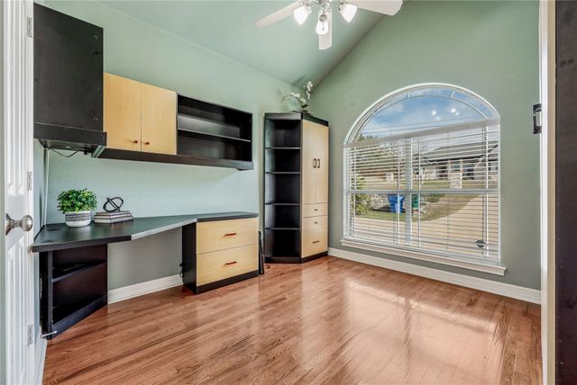 4200 Vista Corta DR, Lago Vista, TX 78645