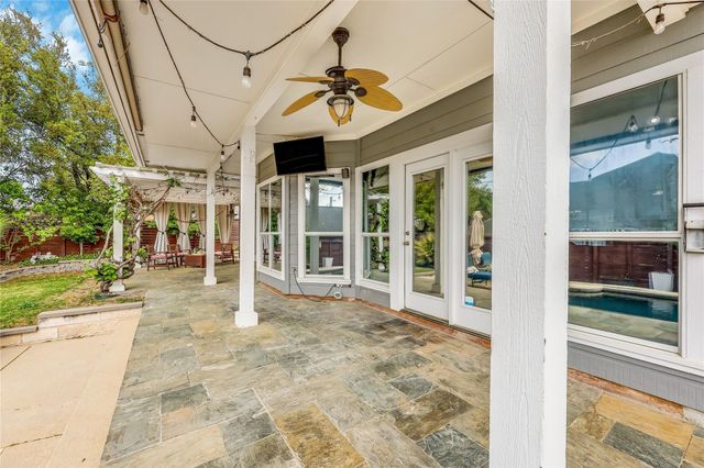 4200 Vista Corta DR, Lago Vista, TX 78645