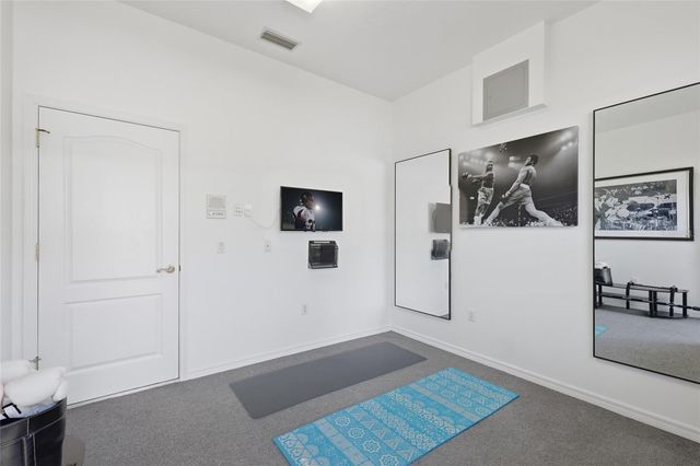 7321 LINKS COURT, Sarasota, FL 34243