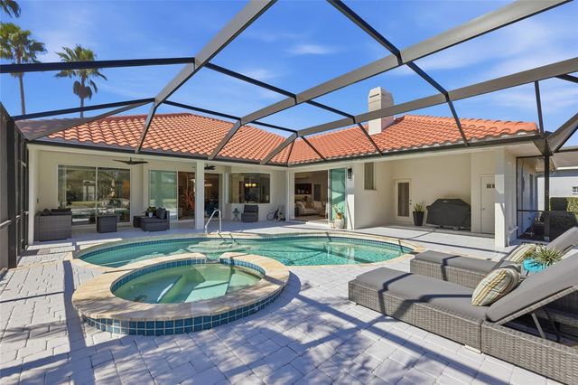 7321 LINKS COURT, Sarasota, FL 34243