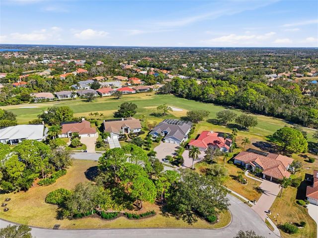 7321 LINKS COURT, Sarasota, FL 34243