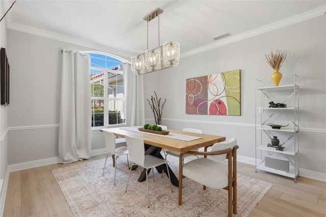 7321 LINKS COURT, Sarasota, FL 34243