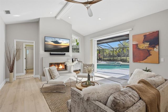 7321 LINKS COURT, Sarasota, FL 34243