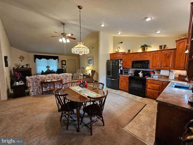 122 ARBOR DR, Myerstown, PA 17067
