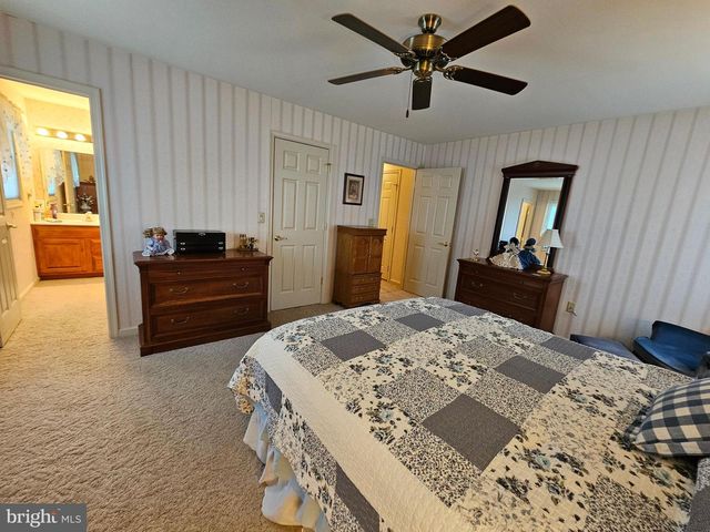 122 ARBOR DR, Myerstown, PA 17067