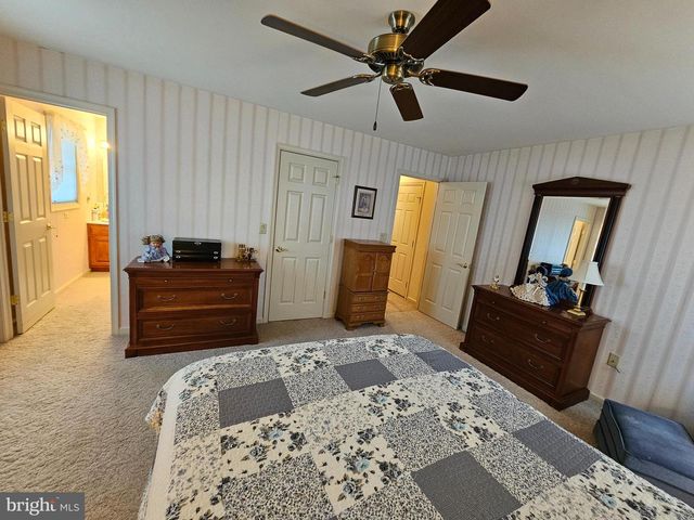 122 ARBOR DR, Myerstown, PA 17067