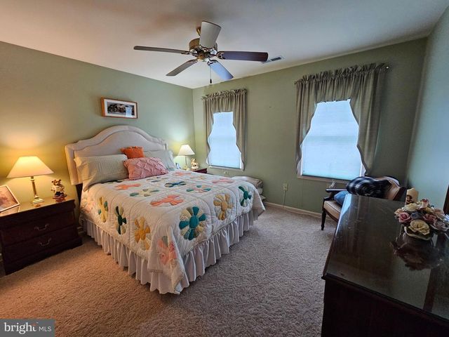 122 ARBOR DR, Myerstown, PA 17067