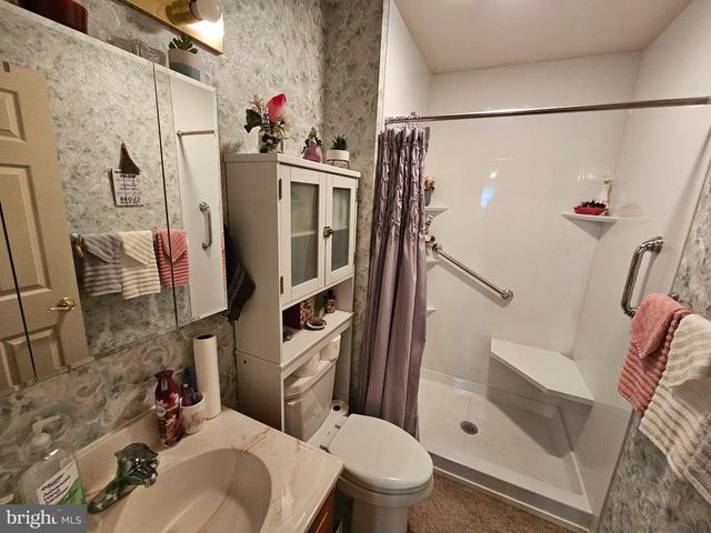 122 ARBOR DR, Myerstown, PA 17067