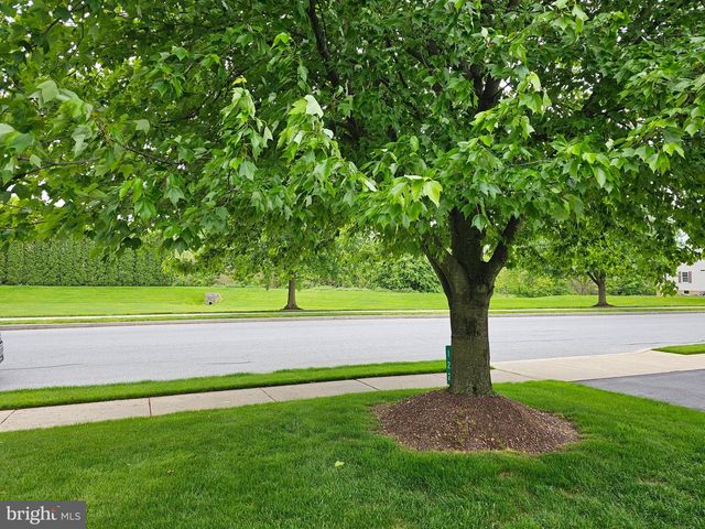 122 ARBOR DR, Myerstown, PA 17067