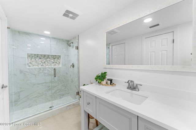 130 Roosevelt Avenue 107, Satellite Beach, FL 32937