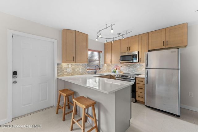 130 Roosevelt Avenue 107, Satellite Beach, FL 32937