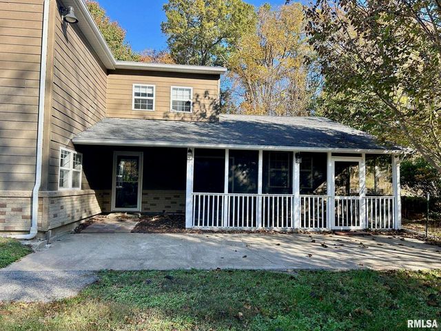 1591 N Reed Station Road, Carbondale, IL 62901