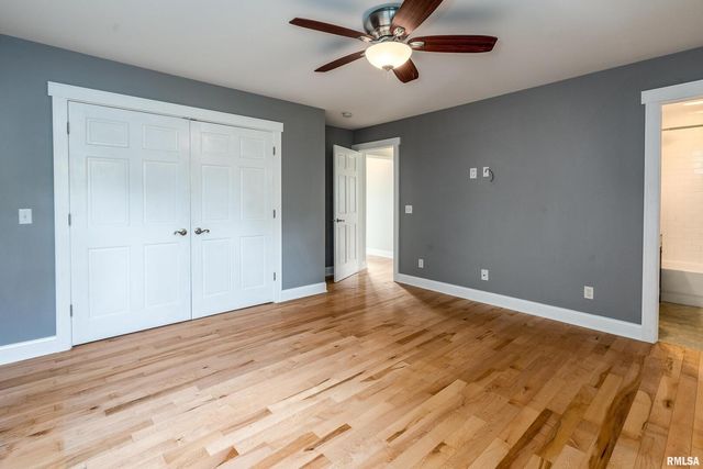 1591 N Reed Station Road, Carbondale, IL 62901