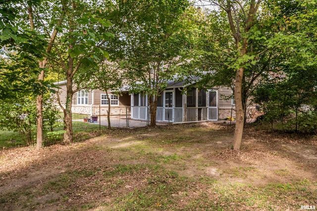 1591 N Reed Station Road, Carbondale, IL 62901