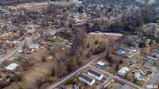 1112 S 9TH Street, Herrin, IL 62948