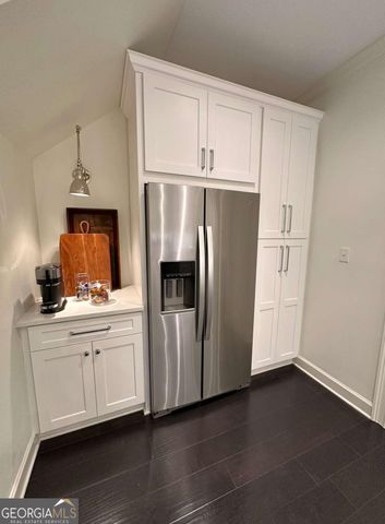 7155 Roswell Road 60, Sandy Springs, GA 30328