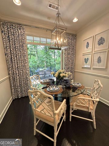 7155 Roswell Road 60, Sandy Springs, GA 30328