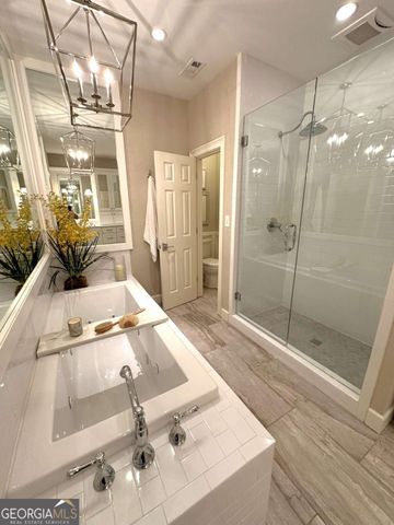 7155 Roswell Road 60, Sandy Springs, GA 30328