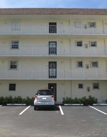 3575 S Ocean Boulevard 408, South Palm Beach, FL 33480