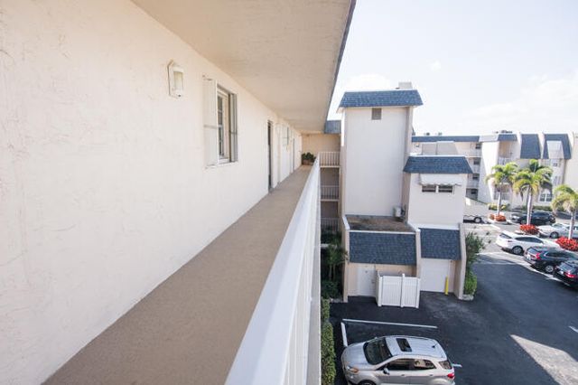 3575 S Ocean Boulevard 408, South Palm Beach, FL 33480