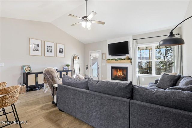 110 Oak Street, Pine Level, NC 27568