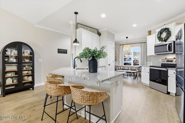 110 Oak Street, Pine Level, NC 27568