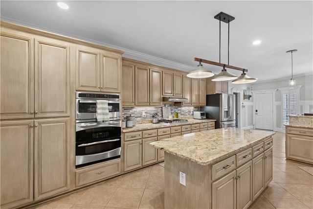 414 Parker Branch Road, Barnesville, GA 30204