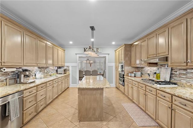 414 Parker Branch Road, Barnesville, GA 30204