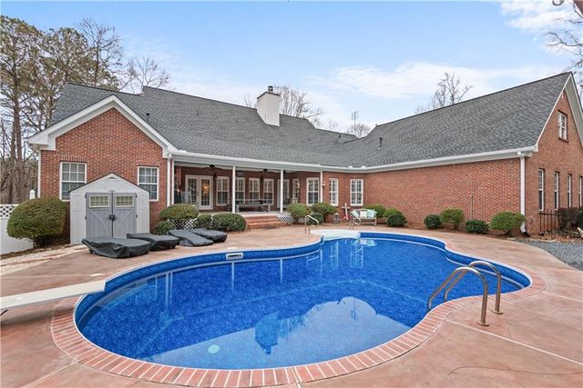 414 Parker Branch Road, Barnesville, GA 30204