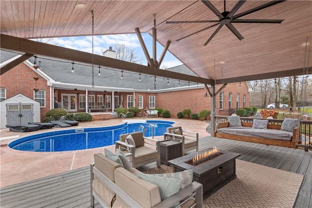 414 Parker Branch Road, Barnesville, GA 30204