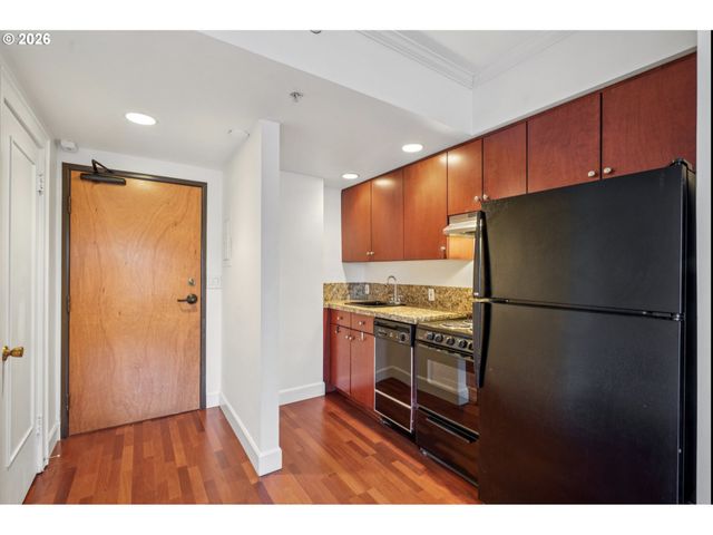 1005 Sw PARK Ave 703, Portland, OR 97205