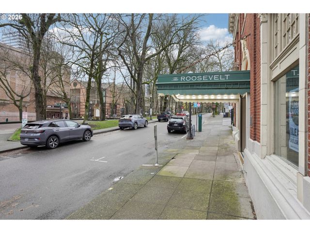 1005 Sw PARK Ave 703, Portland, OR 97205