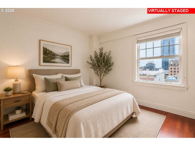 1005 Sw PARK Ave 703, Portland, OR 97205