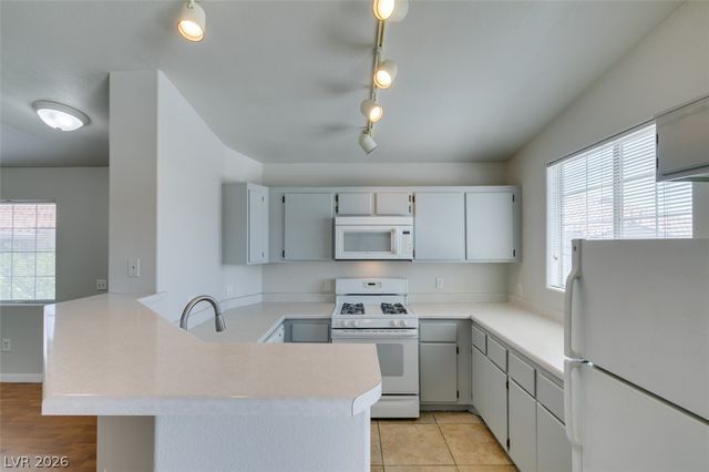 1881 West W Alexander Road Road 2079, North Las Vegas, NV 89032