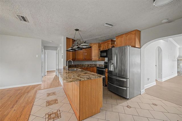 5580 58TH AVENUE N, St Petersburg, FL 33709