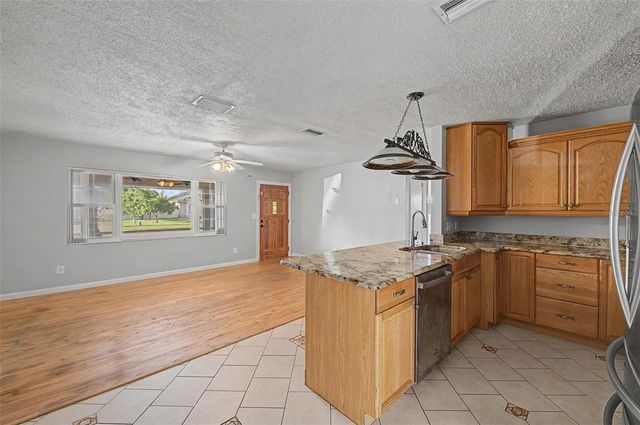 5580 58TH AVENUE N, St Petersburg, FL 33709