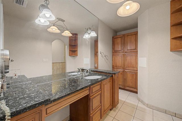 5580 58TH AVENUE N, St Petersburg, FL 33709