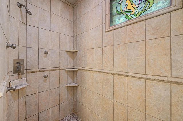 5580 58TH AVENUE N, St Petersburg, FL 33709